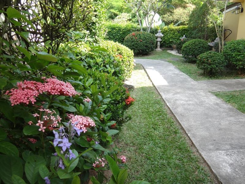 Holiday Village And Natural Garden Resort Phuket Zewnętrze zdjęcie